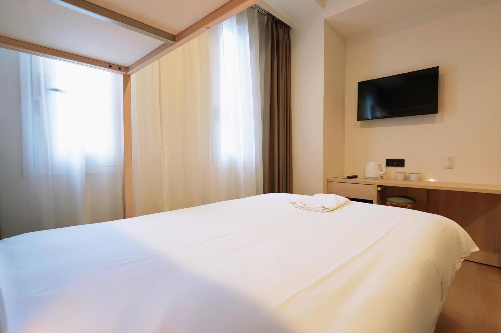 Park Central Sakura Hotel Osaka Exterior photo